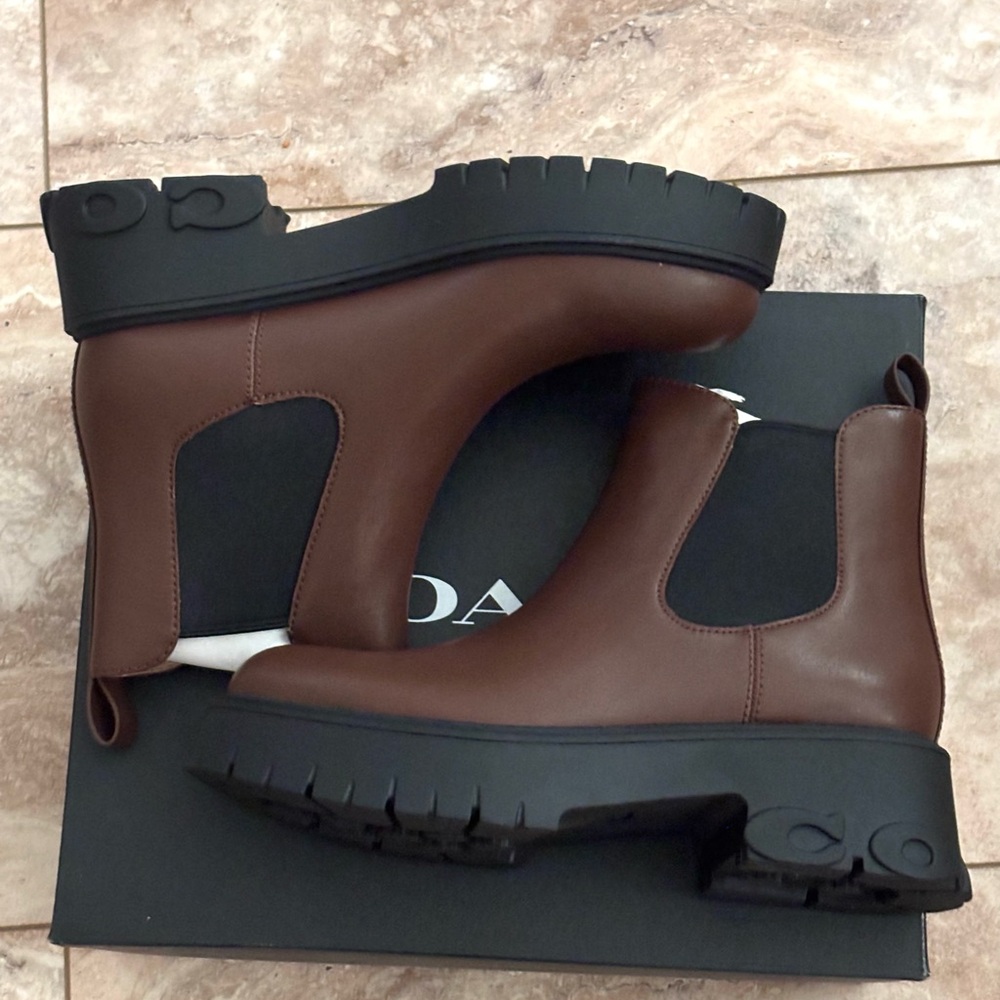 NEW IN BOX COACH REID BROWN LEATHER BOOTIE SZ 6.5